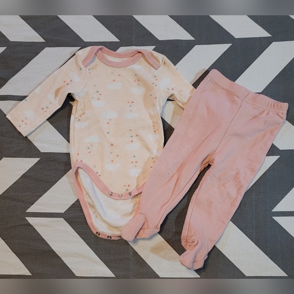 Baby girl 3-6 months 6 piece winter fall 3 outfit long sleeve pants bund… - Picture 3 of 5